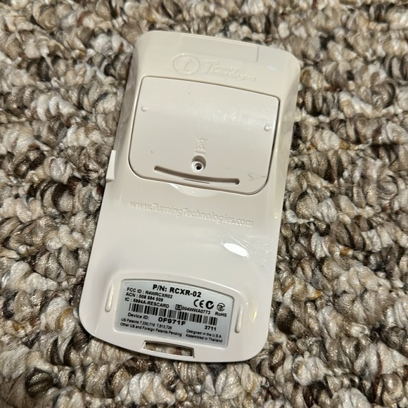 Turning Technologies Response Card NXT Clicker - School Supplies - Picture 2 of 2